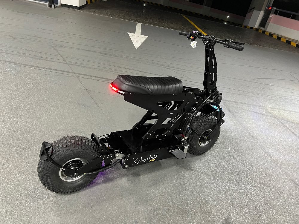 WEPED Dark Knight Cyber Fold Electric Scooter - Image 5