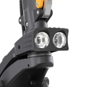 Twin-lens LED headlight on the Ausom F1 Max stem
