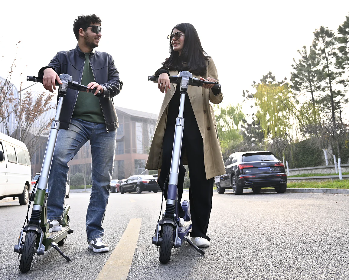 ETWOW TankTorq TK2 Dual Motor Electric Scooter - Image 4