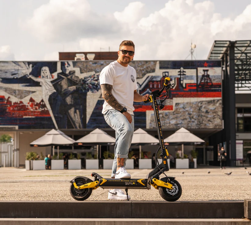 Teverun Blade Mini Ultra Electric Scooter - Image 9