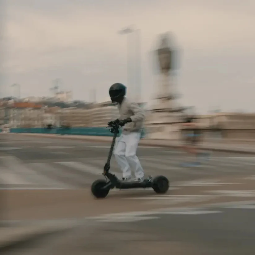 Teverun Fighter Supreme 7260R V5 Electric Scooter - Image 7