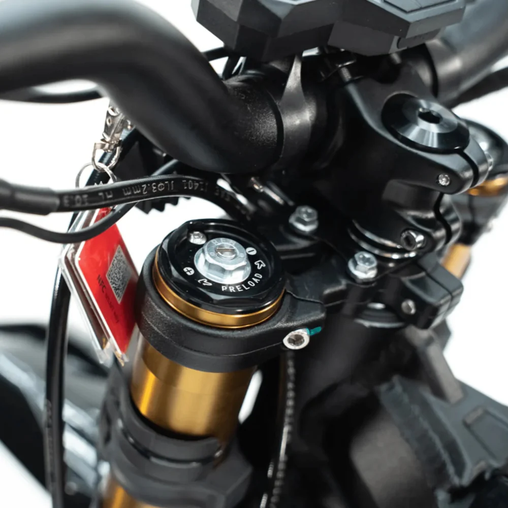 Arctic Leopard XE Pro R Electric Dirt Bike - Image 3