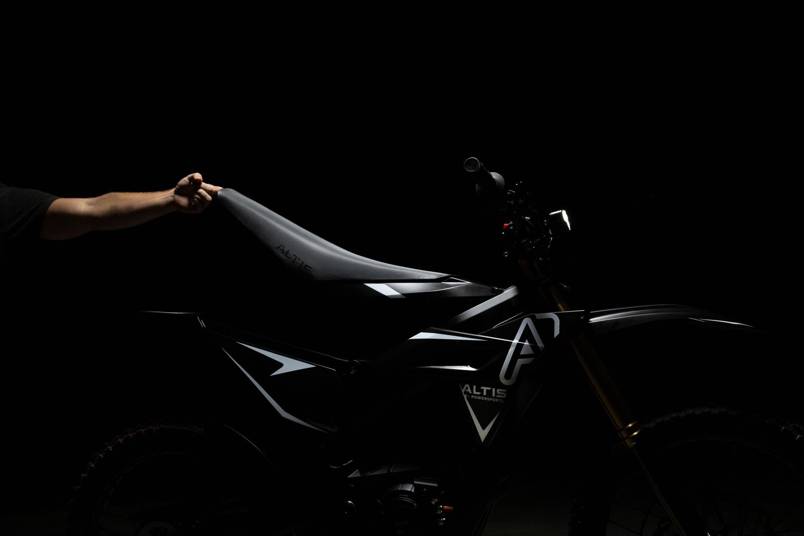 Altis Sigma Dirt Electric Bike