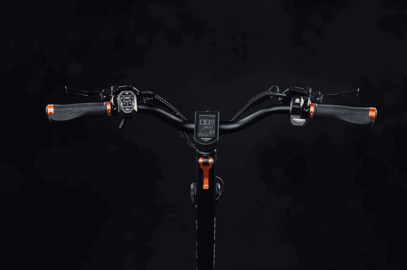 Teverun Blade GT II electric scooter display and controls