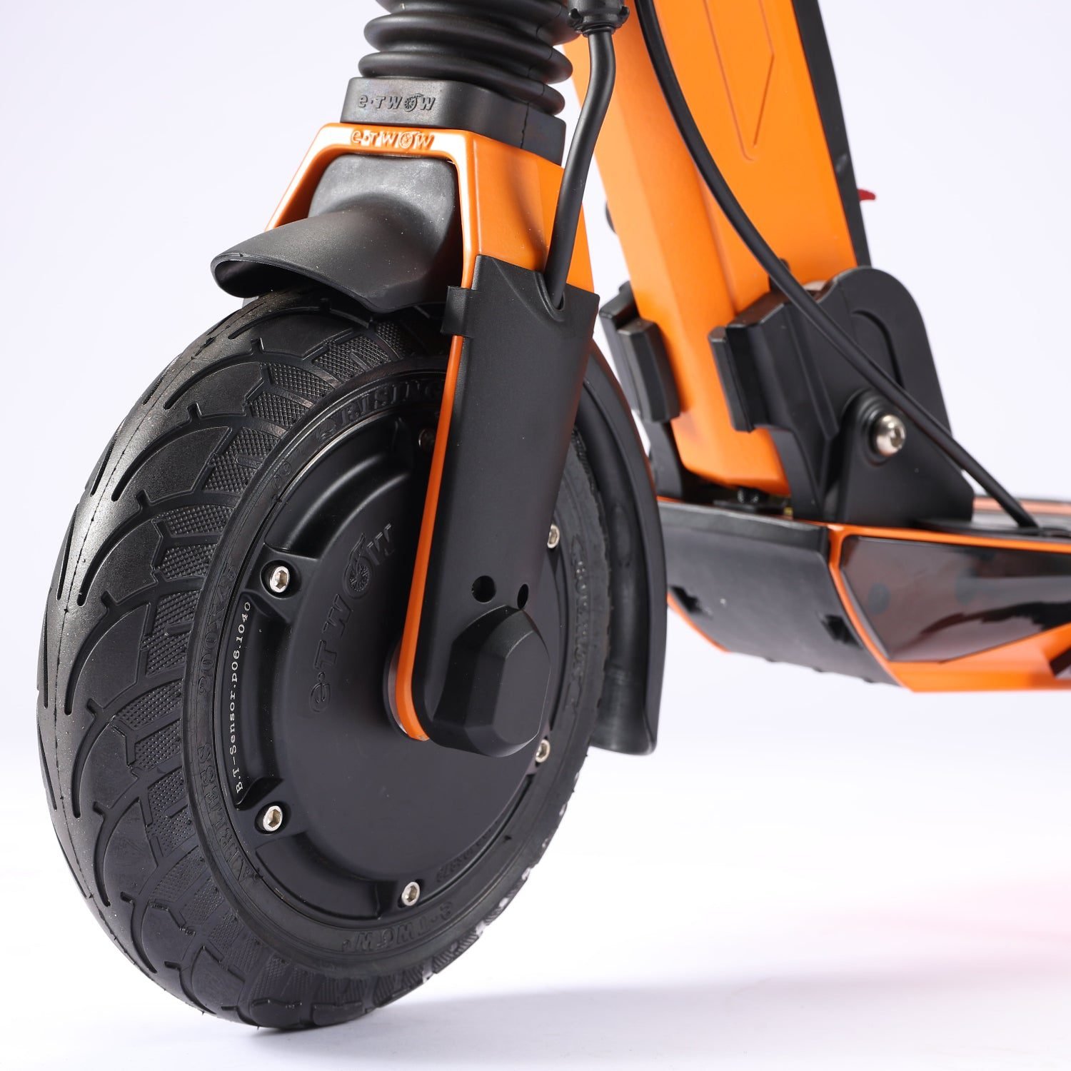 Airless tire close-up
