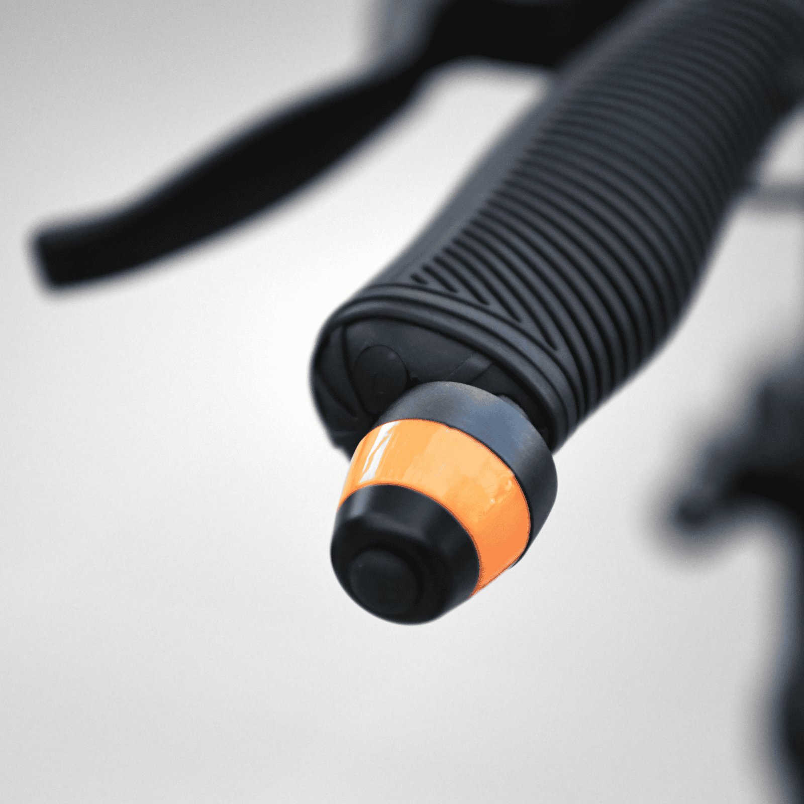 Handlebar with turn signals