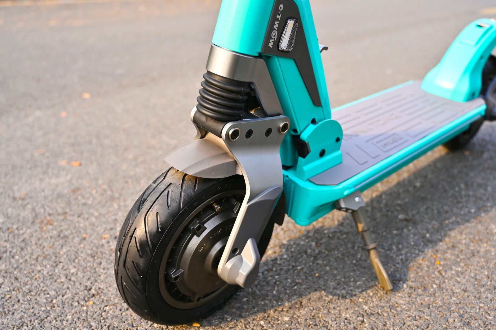TankTorq TK3 electric scooter braking