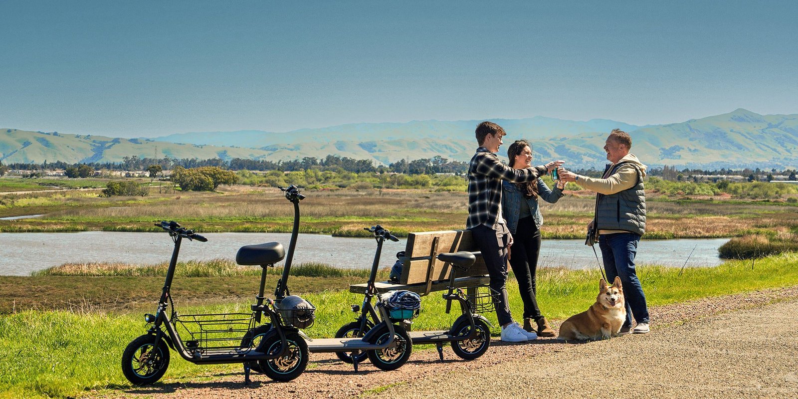 Gyroor C1 Pro with riders