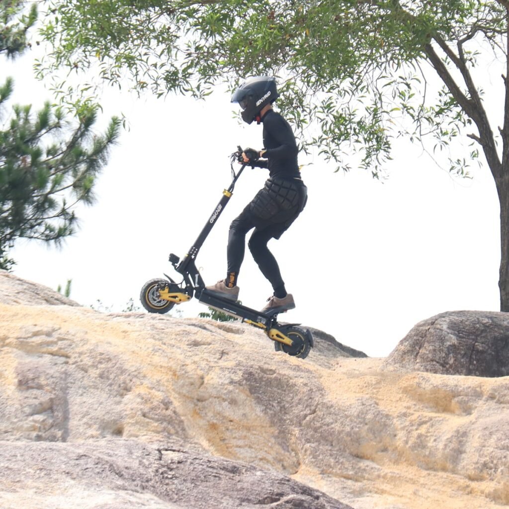 iENYRID ES1 dual motor electric scooter, photo 4