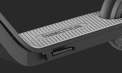 Textured non-slip deck