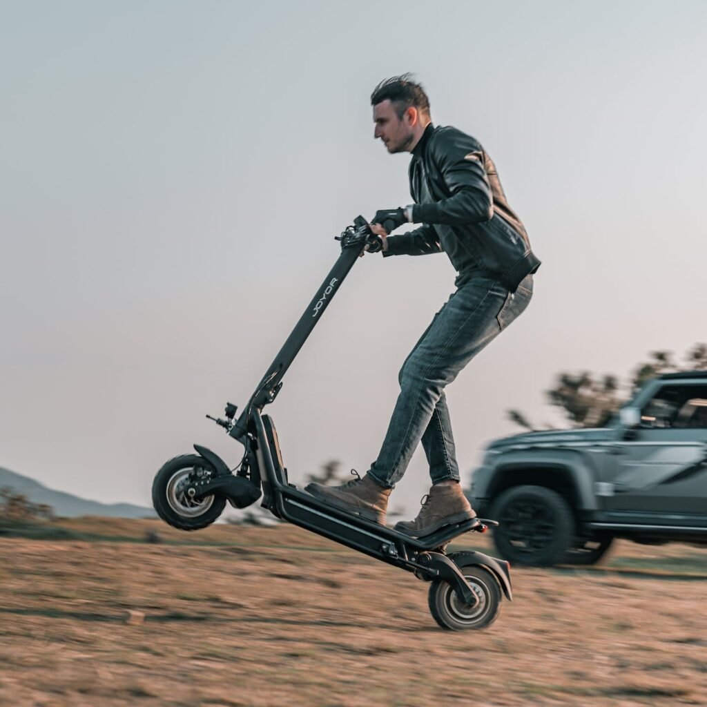 JOYOR E6-S dual motor electric scooter, photo 2