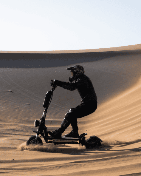 G4 Max in the sand dunes