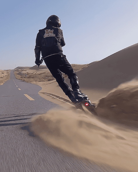 KUKIRIN G2 Master display in gear 2, 24 mph