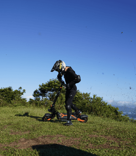 KUKIRIN G2 Max display in gear 1, 9 mph