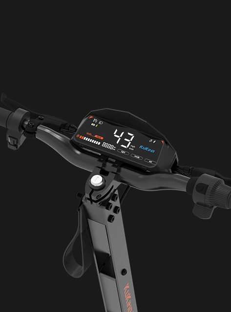 KUKIRIN G4 display in gear 3, 43 mph