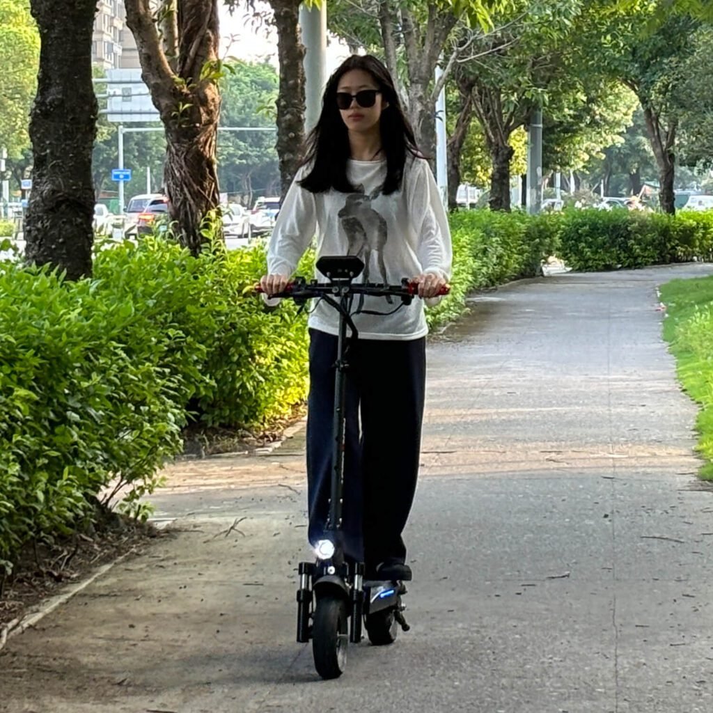 Nanrobot T1 Electric Scooter, photo 8