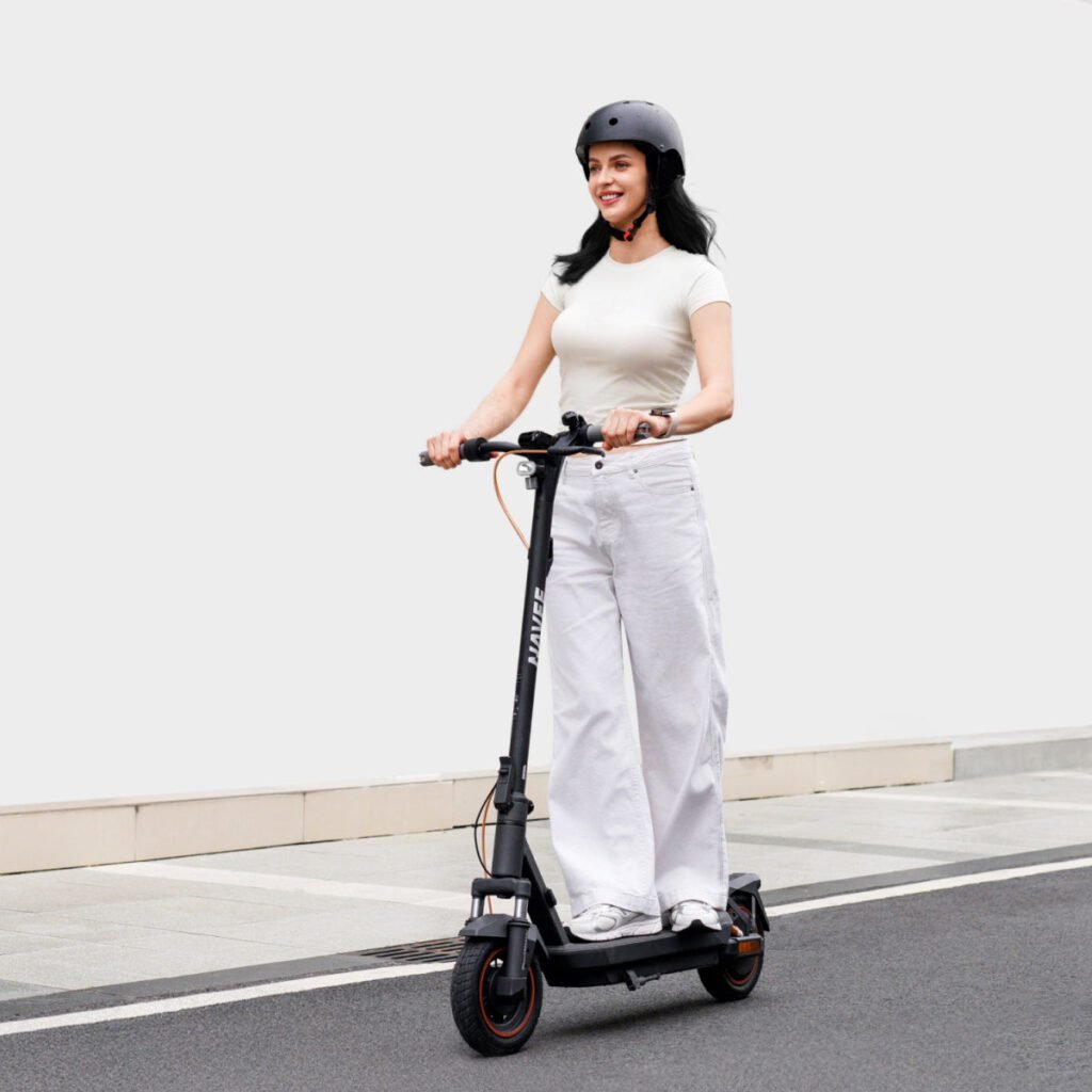 GT3 commuter electric scooter, photo 6