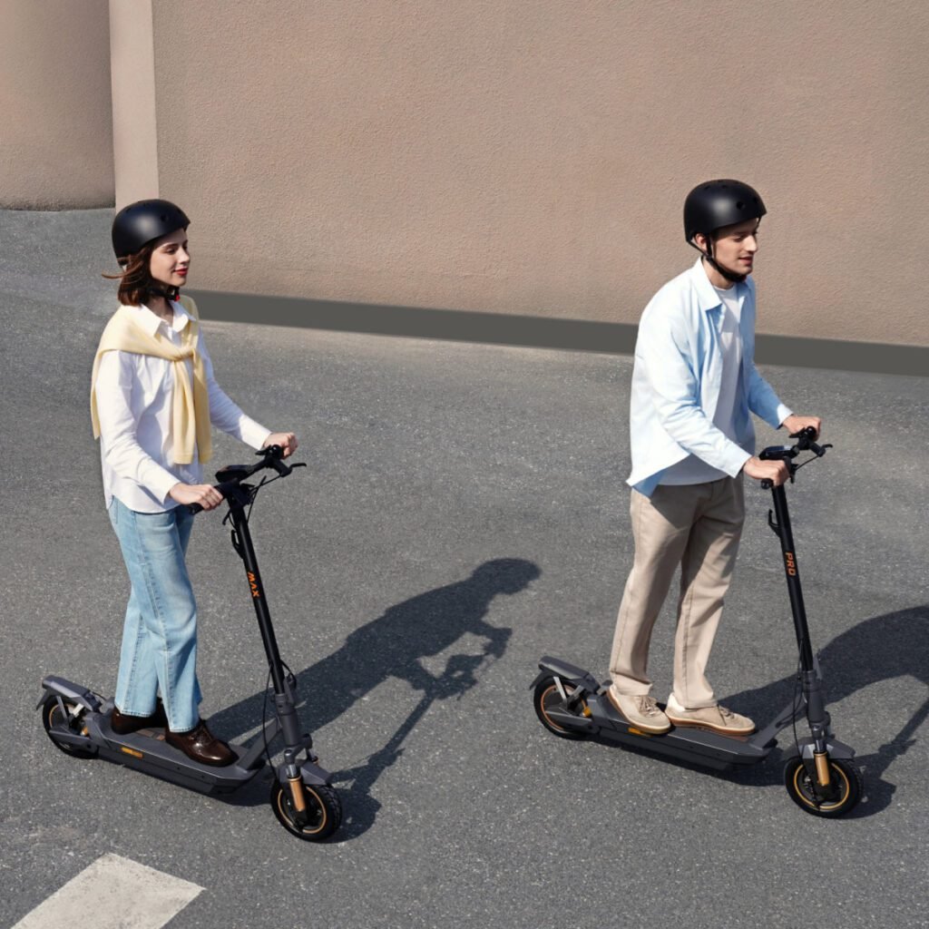 GT5 Max TCS electric scooter, photo 8