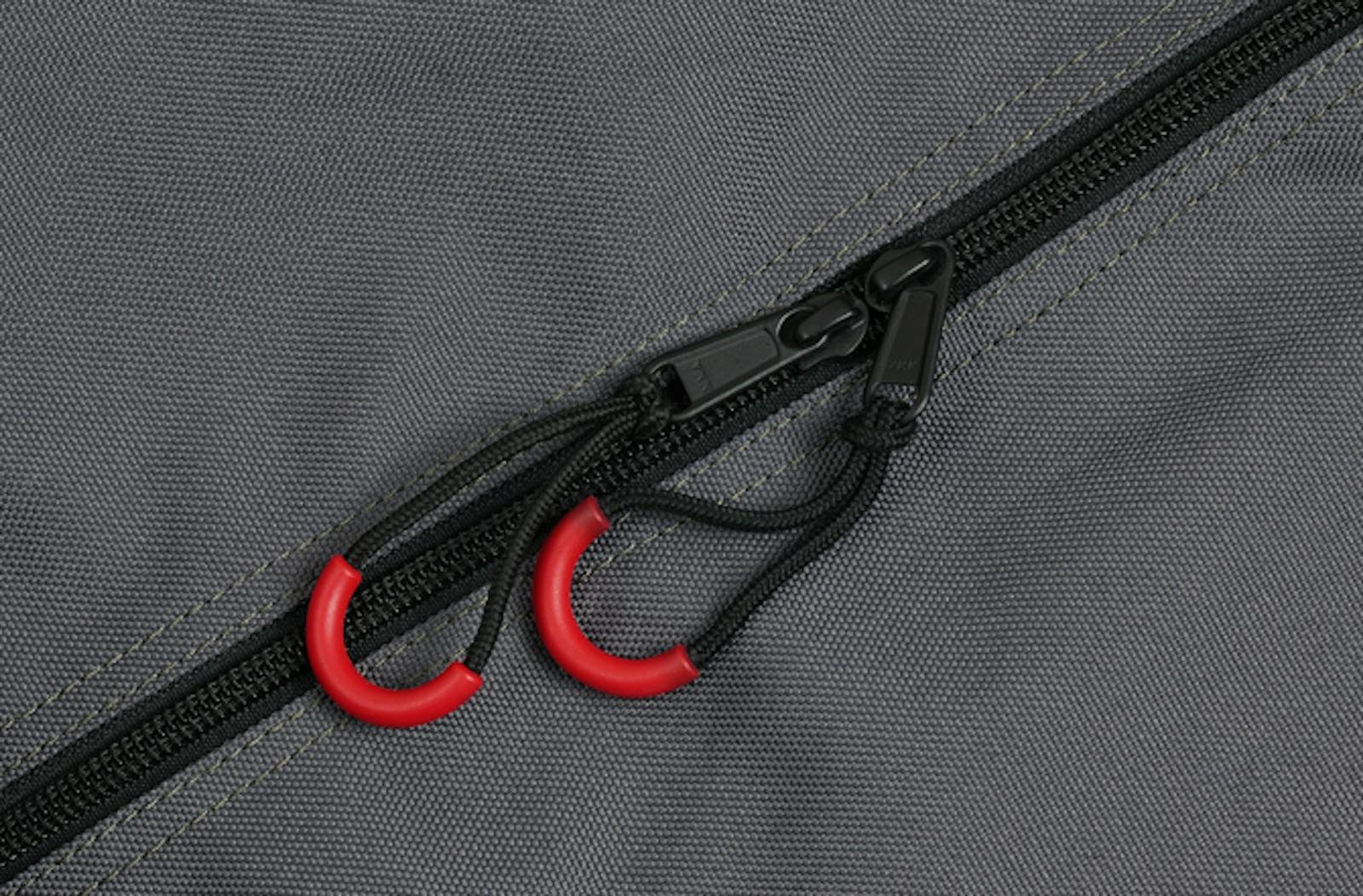 Sports zipper on the Segway carry bag