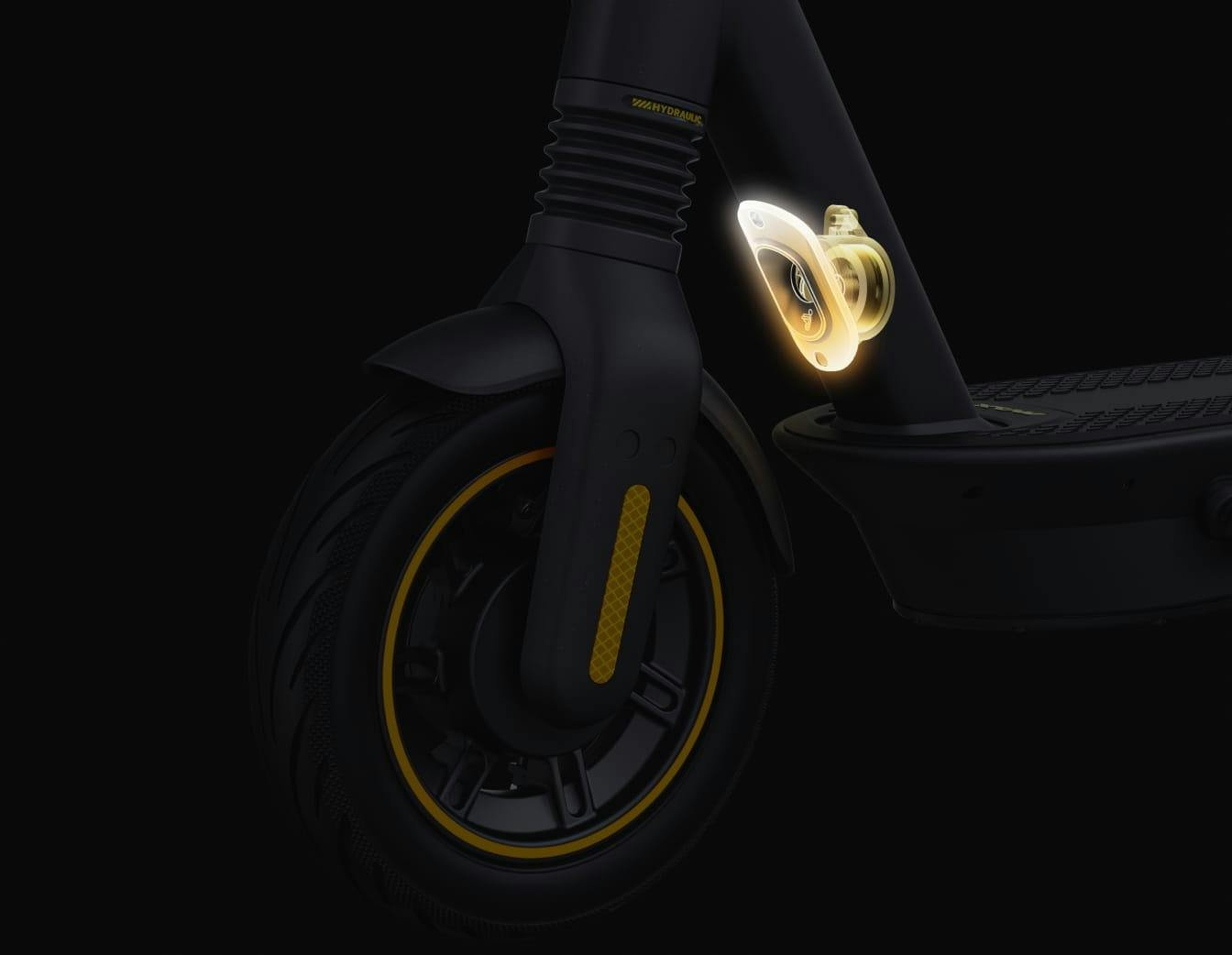 Horn button on the Max G2