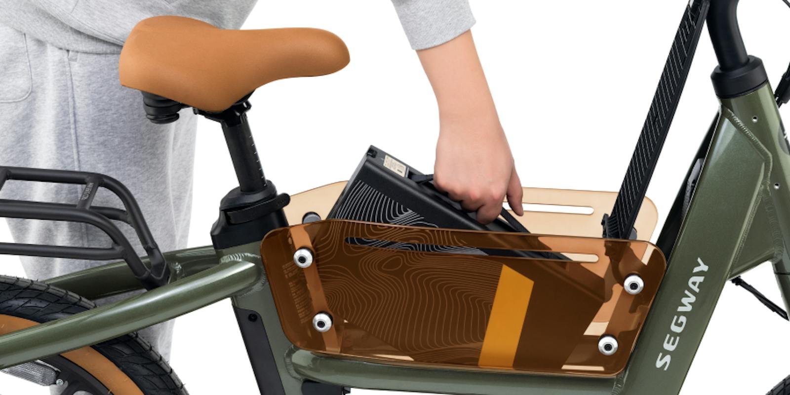 Battery access flap under the Segway MUXI basket