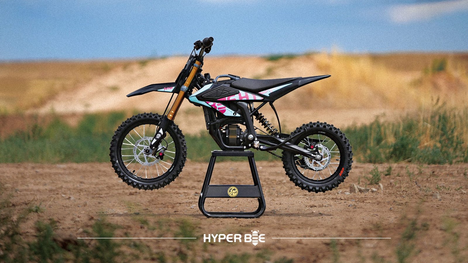 Sur-Ron Hyper Bee, feature panel 3