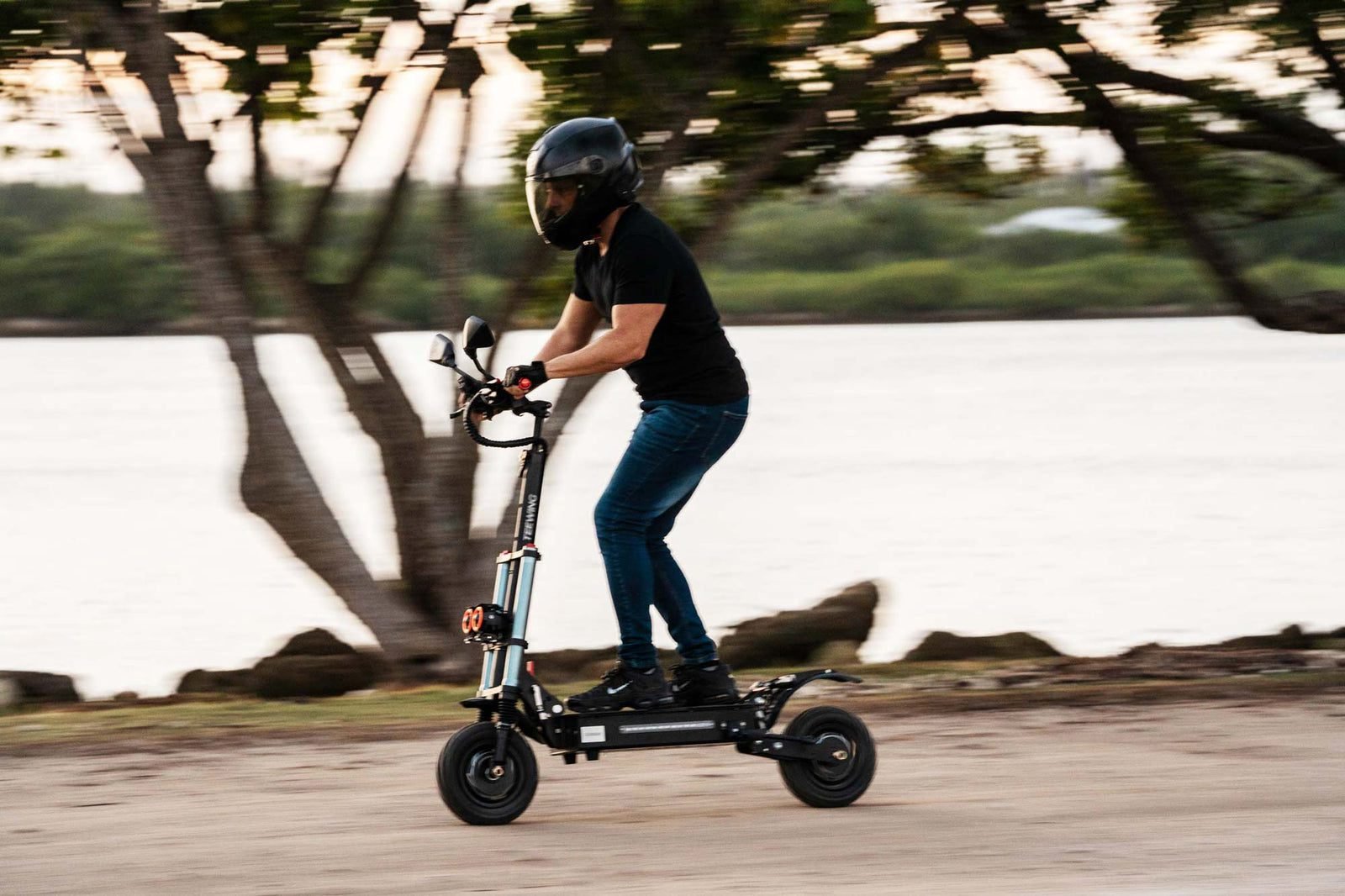 Teewing X5 riding video