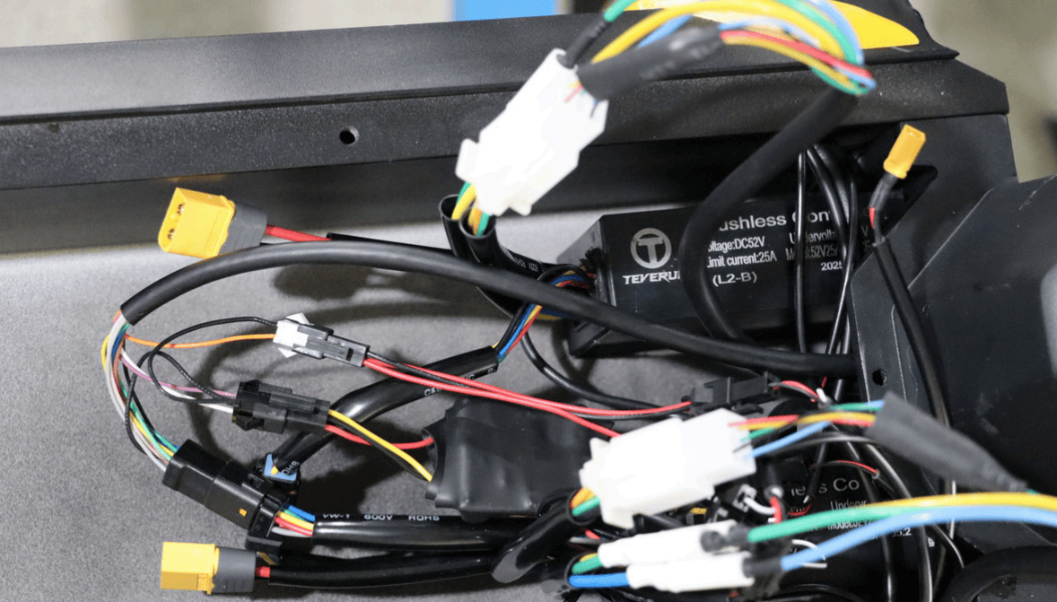 JST connectors in the wiring harness