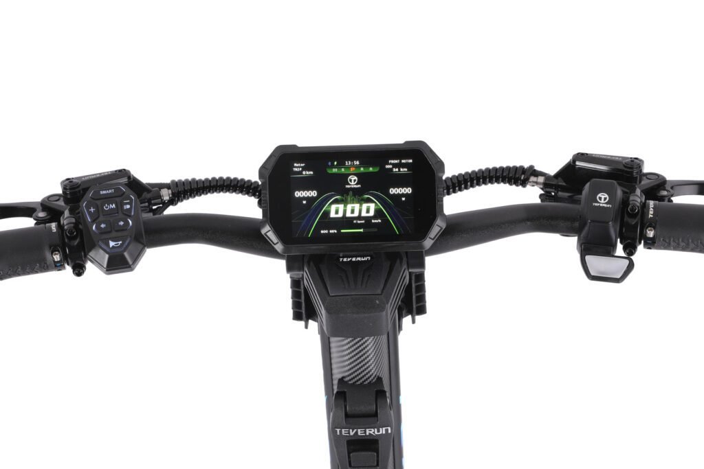 Fighter 11+ electric scooter details