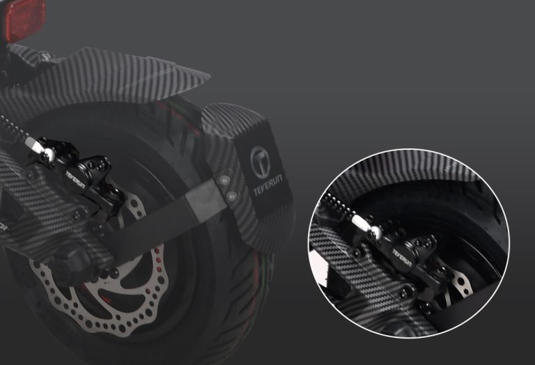Full hydraulic disc brake on the Fighter Mini Pro electric scooter
