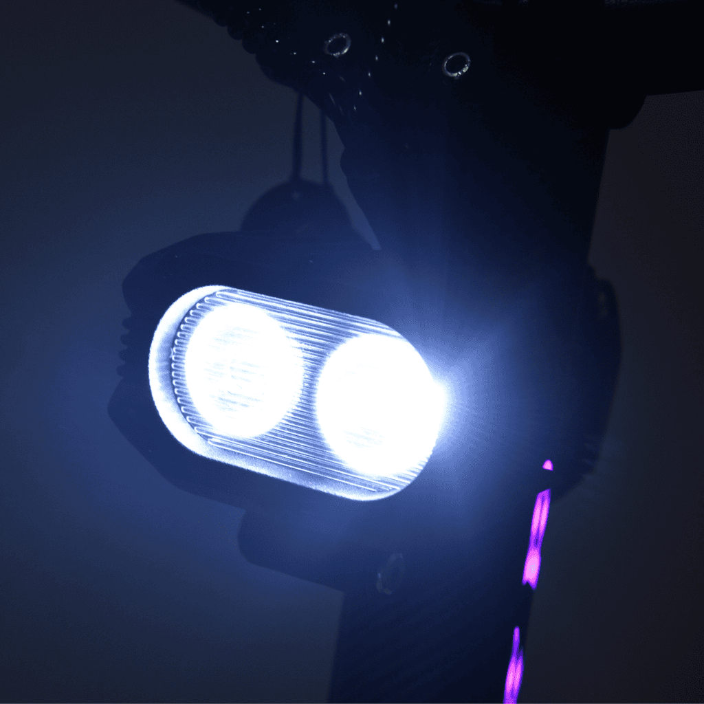 Fighter Supreme 7260R electric scooter, front lights on