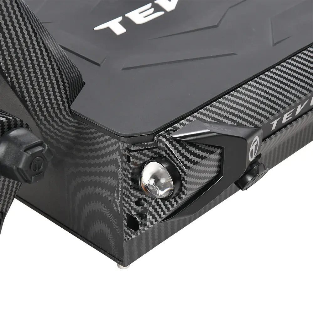 Turn signal and carbon fiber fender