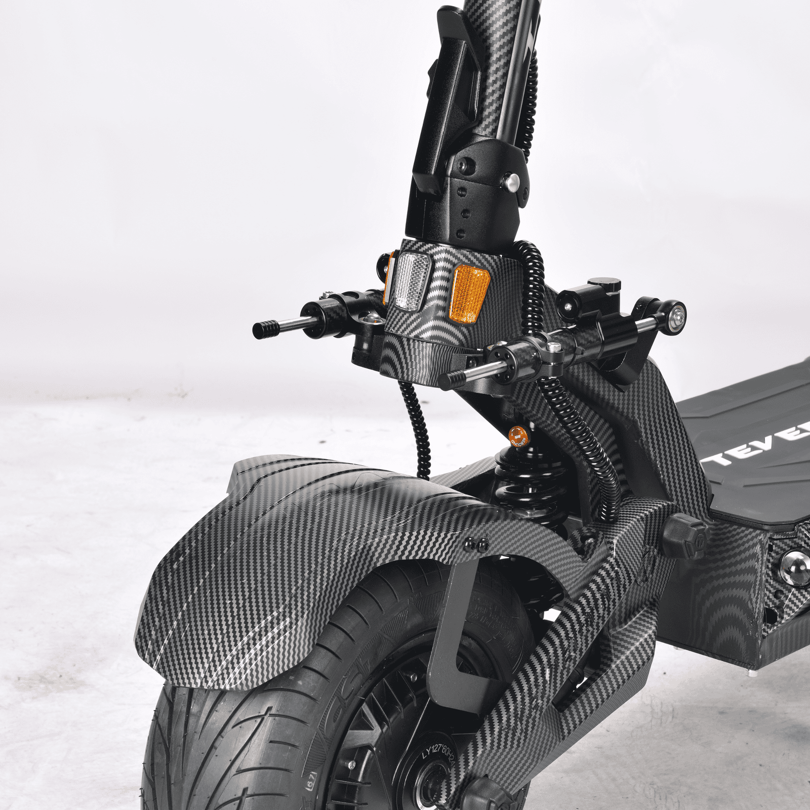 KKE front suspension of the Fighter Supreme 7260R electric scooter