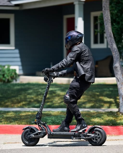 Range test rider on the Fighter Supreme Ultra electric scooter