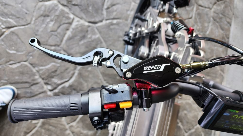 WEPED F1 electric bike hydraulic brake system