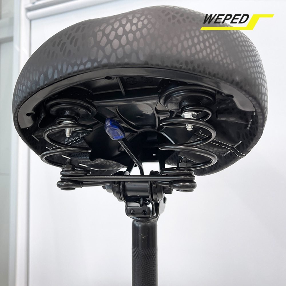 WEPED folding scooter saddle, close-up
